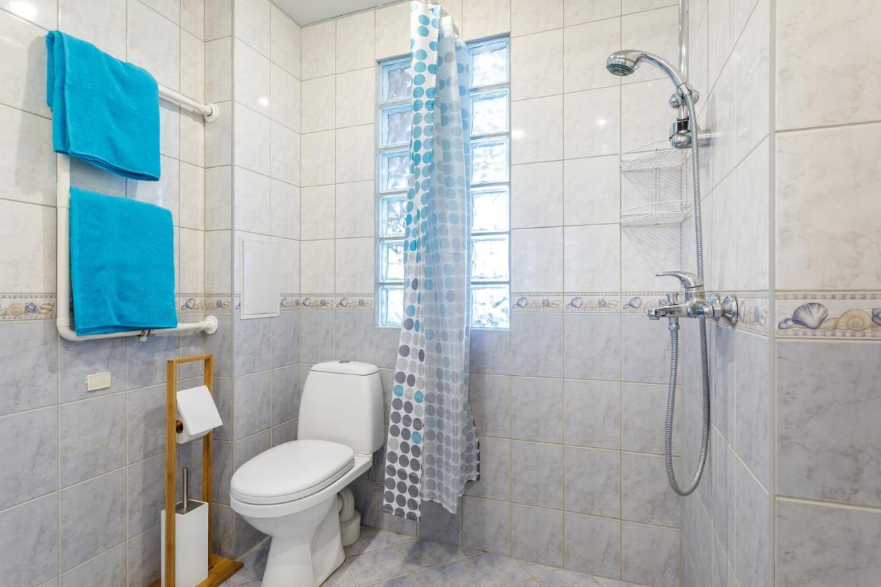 بارنو A. H. Tammsaare Puiestee Apartement المظهر الخارجي الصورة